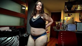 nicole s greedy night in – stuffing her huge belly till she bursts 🍔🍟🥤💥