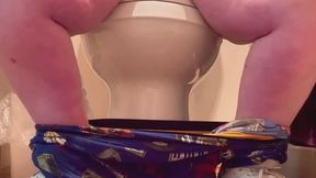 Giantess MILF Commands: Open Wide for Pee & BBW Farting by SeductiveGenX