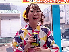 250530花火大会へ向かう女性をナンパd2