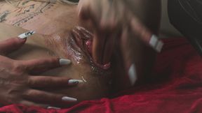 5 Dildos at the Table & Xxl Squirt on the Couch