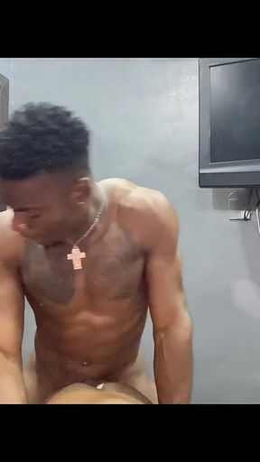 He Fucked Me Till I Started Begging Him to Cum on Me