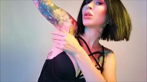 Worship my hairy, smelly summer armpits! - POV, sweat