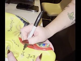 Superstar big beautiful woman Leaves Her Mark on The Illustrious Clown Mask