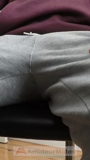 Amateur Boy Premature Cumming Hands Free