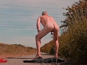 Strip on a cycle track