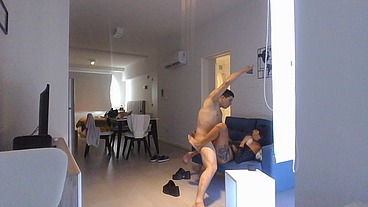 La Conoci en una Discoteca y Terminamos Grabando Porno