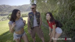 Karl fucks two Latina ladies outdoors - luna star
