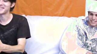 Skinny straight guys hammer luscious pussy together