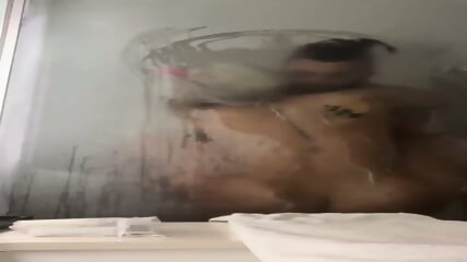 SHOWER FUCKING 2