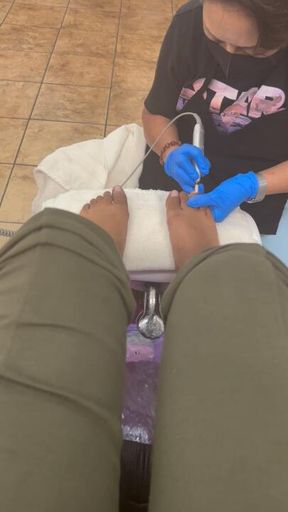 Where are my foot fetish sissy’s ❓ 🦶🏽