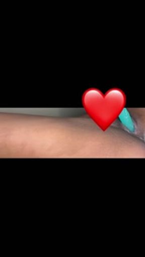 Juiicy1001 Fcks Her Dildo On The Wall For The 1st Time