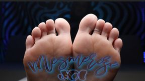 "Mesmerize Joi" [Toe Wiggling]