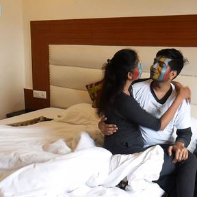 Room Service Guy Ravi Visits Horny Rachna Again to Fill Hers Wild Fantasies