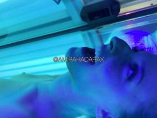 Bizarre upclose vagina masturbation in solarium - Amirah Adara