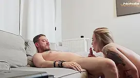 Easy-on-the-eyes Natalie Waynes Babe Smut
