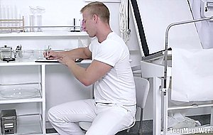 Sexy victoria daniels fucked by a doctor