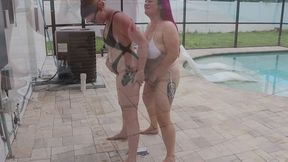 Barefoot Mel and Kinkerbell Poolside Leak BTS