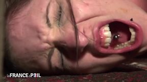 Tourist Slut in Paris Is Not Afraid by a Deepthroat