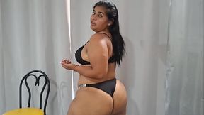 Pandora strips and shakes her ass