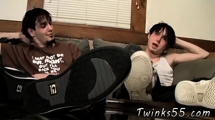 Extreme gay toe sucking Horny boys can t ignore their dicks!