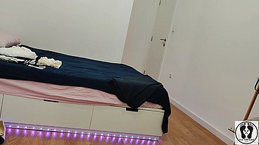 ANA SPEARS CAME HOME SHAVED BODY PUSSY FOR HER DATE TONIGHT