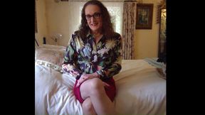 Naughty Wife wears stockings and full cut panties