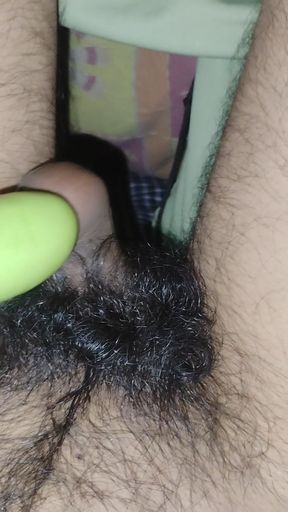 Wanna fuck my ass with this