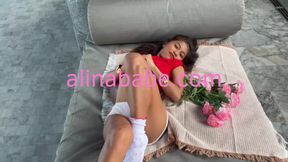 Hot Teenage Girl Wet Ass Twerking In The Pool