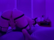 Bottom bunny bouncing that ass