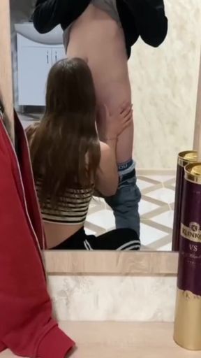 Sucked off an 18-year-old Neighbor's Cock