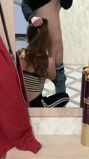 Sucked off an 18-year-old Neighbor's Cock
