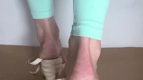 WEDGES HEELS CRUSHING CARDBOARD