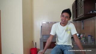 Gay Asian Twinks Gilbert and Kris Bareback