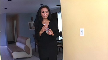 Sultry Asian MILF Kitty Langdon Craves a Filthy Face Fuck and Creampie