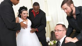 Payton Preslee&#8242;s Wedding Turns Into Interracial Threesome