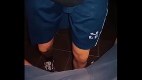 Mi ?RIM0 me folla por primera vez depsues de unas copas y a pelo