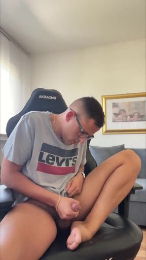Iconic moment from &quot;Cute German twink jerks off and cums on his feet (Only for feet lover)&quot;
