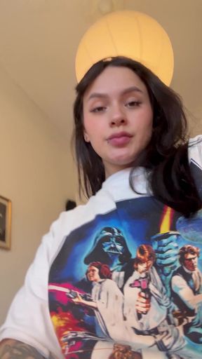 Amateur teen exposes her solo fun on OnlyFans