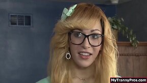 Petite tv babysitter booty drilled by boss