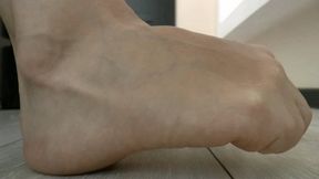 Nude polish toe curls WMV FULL HD 1080p