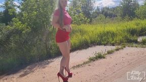 Cameltoe and Pee