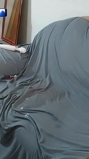 In This Edition We Had an Illustrious Guest.