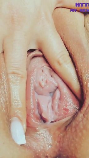 Iconic moment from &quot;I open my holes wide pussy ass&quot;