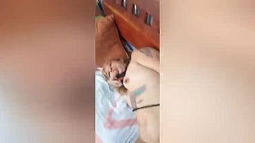 Espía pillada y maltratada