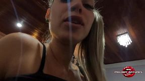 vesti minha calcinha com desenho de flor rosa , e bem safada toquei uma siririca , gozei deliciosamente e transei com o magrelo na sala / parte 01 completo no red