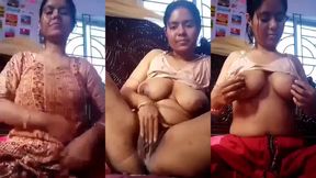 Grammo bhabhi nijer gudh o dudu premik er jonno prochaar kore