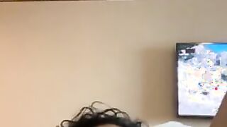 Pregnant women plays with cunt