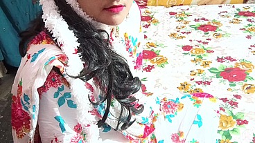 Desi cute girl first time fucking with friend clear Hindi talk