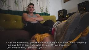 Justin Megapack ! My female friend helps me to suck the smelly feet of her Himbo Bull fuck buddy - Justin