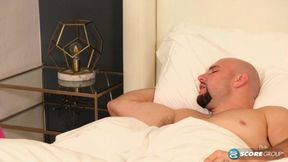 EXPERIENCED ONE Keli Richards gets her ass pounded by a younger stud